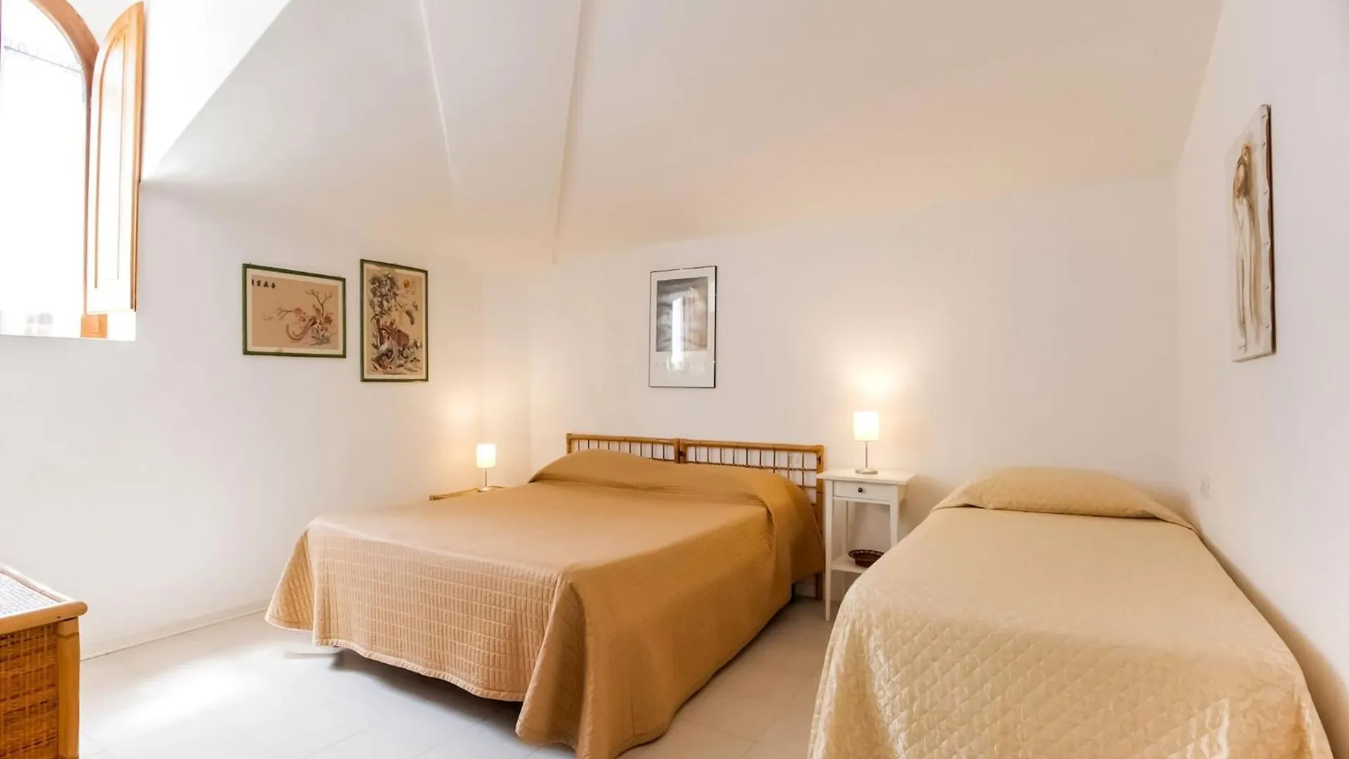 Elegant Apartment In San Vincenzo With A Sea View