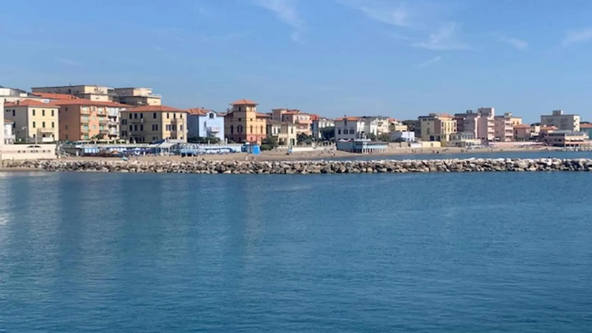 Elegant Apartment In San Vincenzo With A Sea View 0*,  Italy