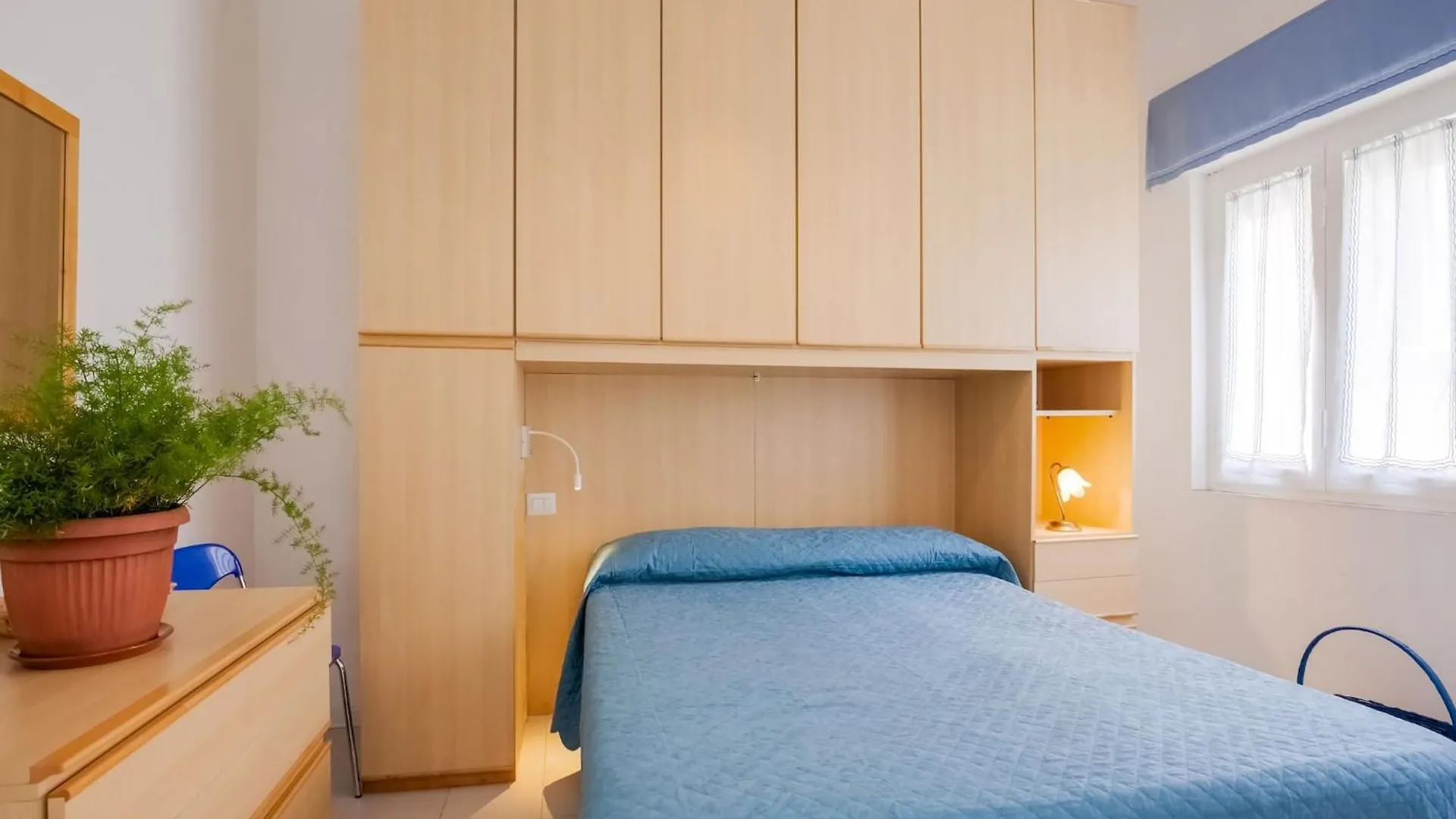 Elegant Apartment In San Vincenzo With A Sea View