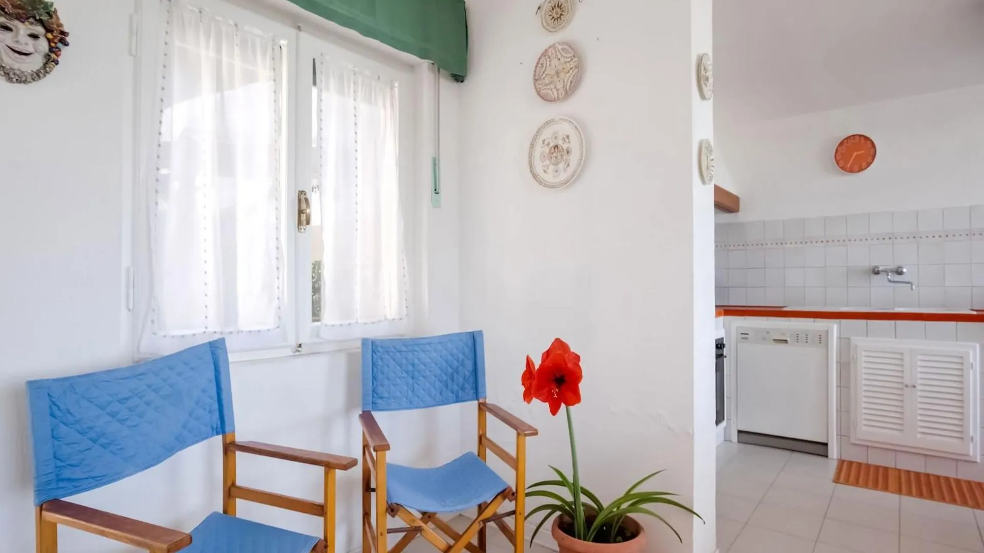 Elegant Apartment In San Vincenzo With A Sea View 0*,  Italy